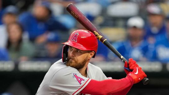 Jared Walsh gets back to big leagues after dealing with neurological issues (MLB)