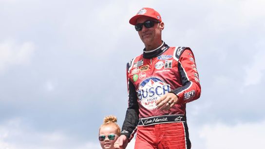 Kevin Harvick returns to winner's circle at Michigan (Auto Racing)