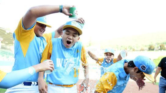 Hawaii wins Little League World Series on mercy rule (College)