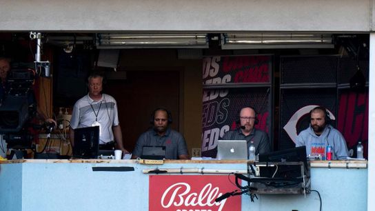 MLB making hurried plans to pick up broadcasts for 17 teams (MLB)
