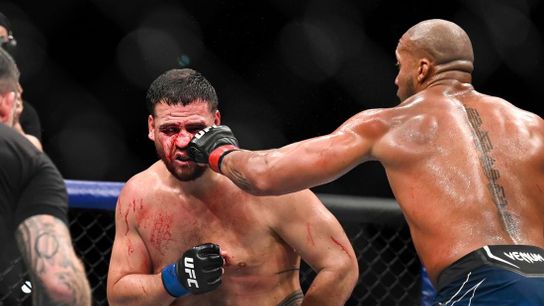 Ciryl Gane defeats Tai Tuivasa by TKO in Paris (Combat)