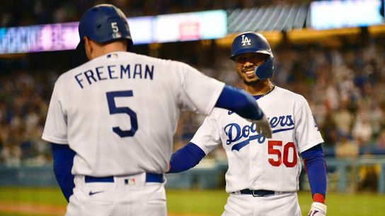 Dodgers end three-game skid by routing Padres (MLB)