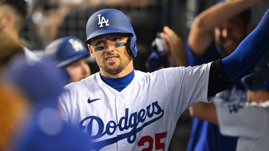 Dodgers get last outburst, take series from Padres (MLB)