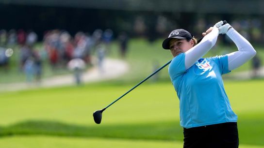 Ally Ewing takes 1-shot lead in Cincinnati (Golf)