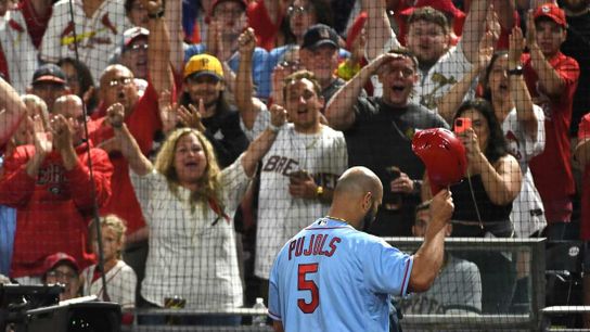 MLB roundup: Albert Pujols clubs HR No. 696 (MLB)