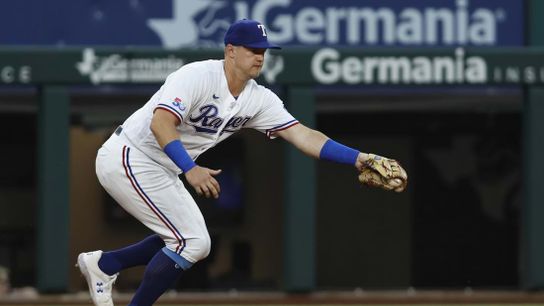 Rangers turn second triple play of season (MLB)