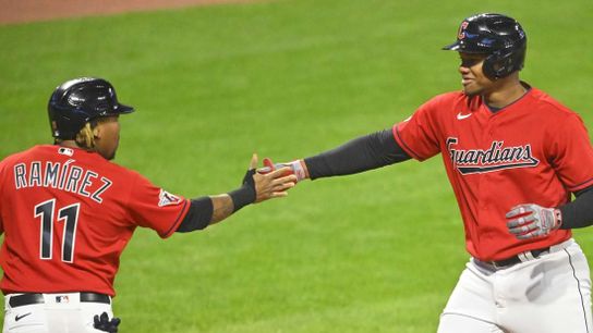 Guardians win fifth straight on Oscar Gonzalez HR (MLB)