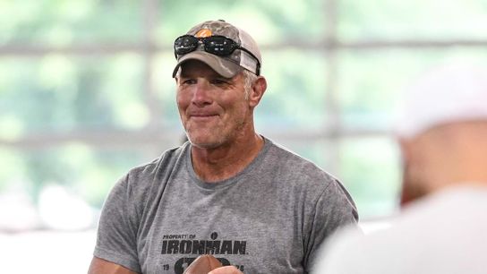 Reports: Brett Favre filings suits, seeking dismissal in welfare case (News)