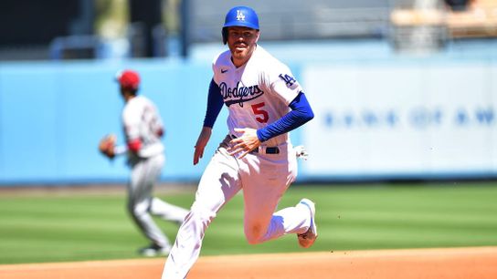 Dodgers rally to beat D-backs in doubleheader opener (MLB)