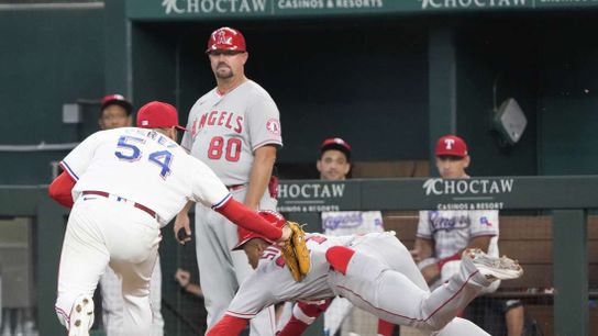 Corey Seager's tiebreaking blast lifts Rangers over Angels (MLB)