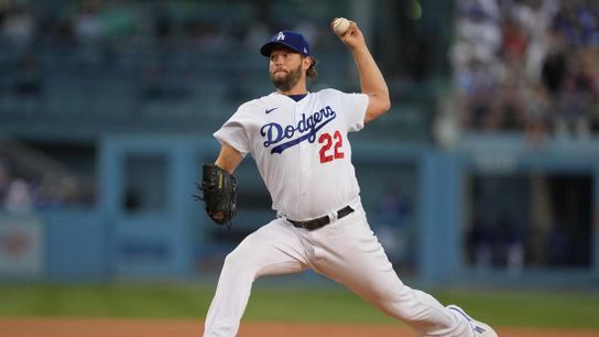Clayton Kershaw pitches Dodgers past Cardinals (MLB)