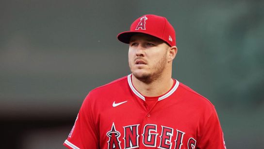 Despite late push, Angels lose to Blue Jays in 10 innings (MLB)