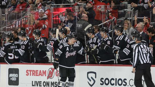 Devils double up Ducks for first win of season (NHL)