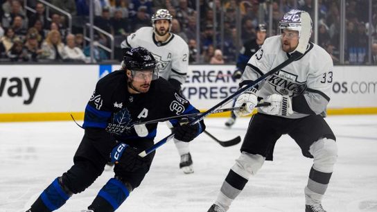 Kings use big 2nd period to dispatch Maple Leafs (NHL)