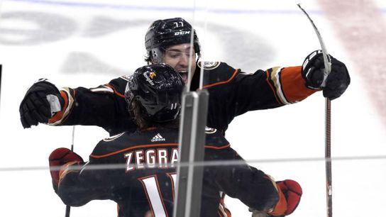NHL roundup: Ducks win in OT to end 7-game slide (NHL)