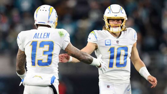 Chargers restructure WR Keenan Allen's contract to save $9M (News)