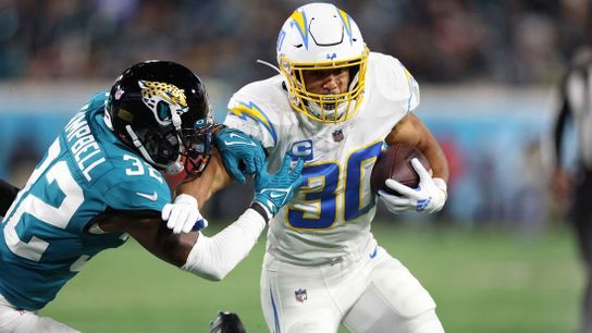 Reports: Chargers' Austin Ekeler gets incentives added to deal (News)