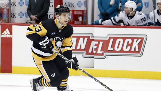 Golden Knights acquire Teddy Blueger from Penguins (News)