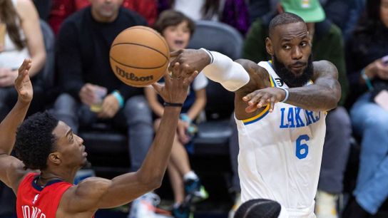 LeBron James eyes NBA scoring record as Lakers host Thunder (NBA)