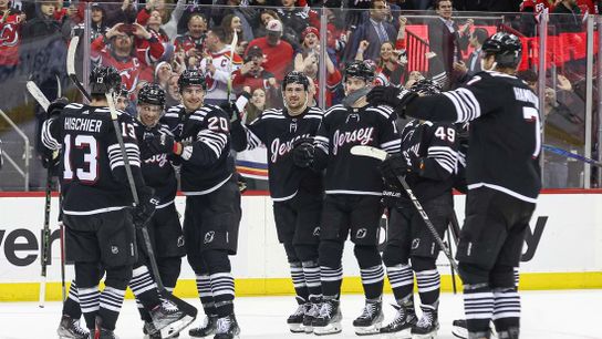 NHL roundup: Devils blow lead, top Canucks in OT (NHL)