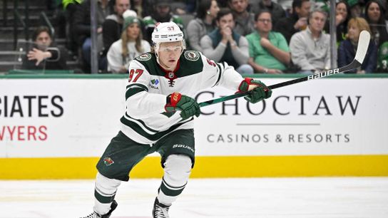 Knights hope for continued success on dads' trip to Minnesota (NHL)