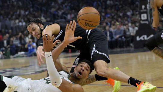 Giannis Antetokounmpo-led Bucks defeat Clippers for 10th straight win (NBA)