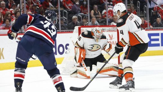 John Gibson propels Ducks past Capitals (NHL)
