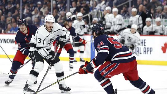 Kings' Anze Kopitar nets 4 goals in shootout win at Winnipeg (NHL)