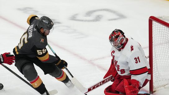 Golden Knights visit Hurricanes in clash of first-place teams (NHL)