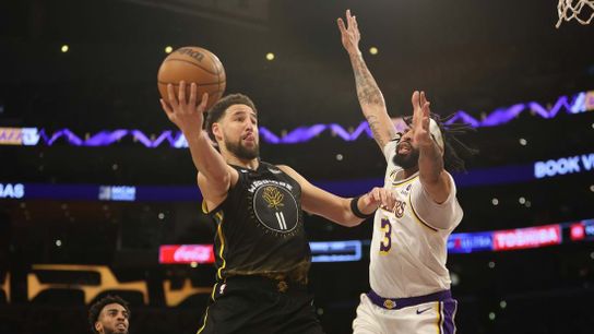 Anthony Davis, Lakers spoil Steph Curry's return to Warriors (NBA)