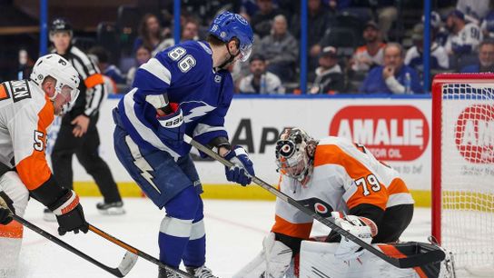 Bolstered by potent power play, Lightning face Knights (NHL)