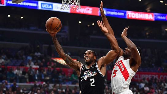 Clippers edge past Raptors, 108-100, move up to sixth (NBA)