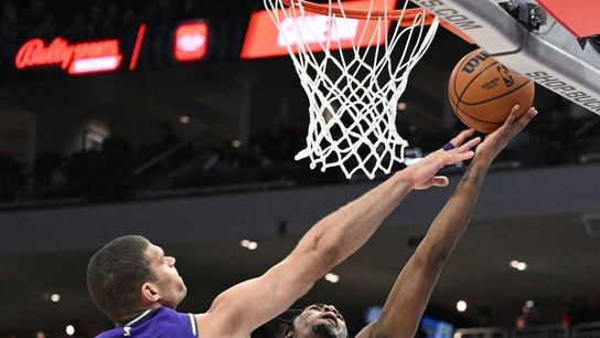 NBA roundup: Understaffed Bucks take down Nets (NBA)