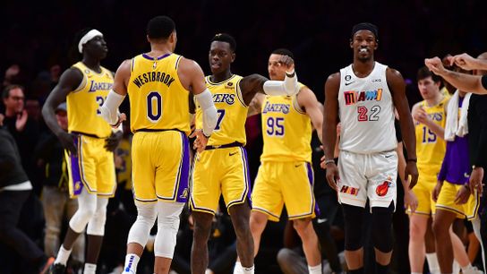 Schröder scores 32 as shorthanded Lakers defeat Heat (NBA)