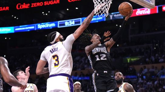 Lakers look for 3-1 series advantage against Grizzlies (NBA)