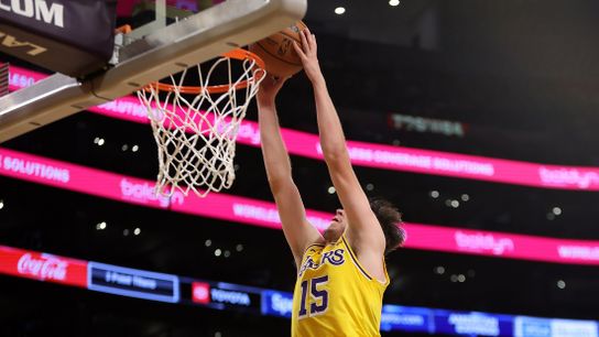 Lakers fall short against Warriors in preseason, 129-125 (NBA)