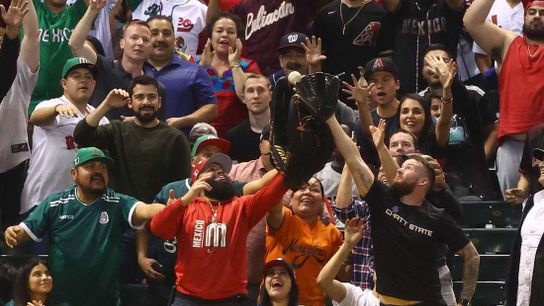 WBC roundup: Mexico blasts Canada to claim Pool C (MLB)