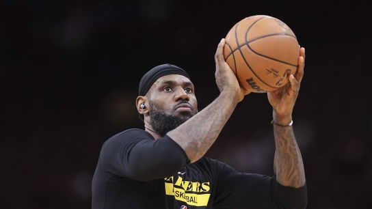 Lakers expect LeBron back ‘at some point’ this season (NBA)