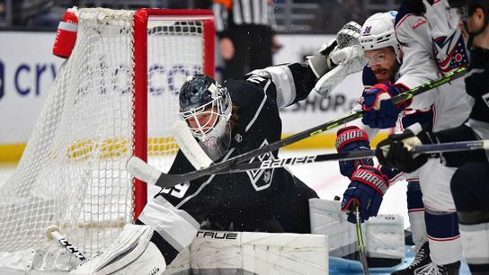 Second-period surge sends Kings past Blue Jackets (NHL)