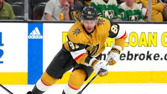 Golden Knights aim to seal playoff bid at Sharks' expense (NHL)