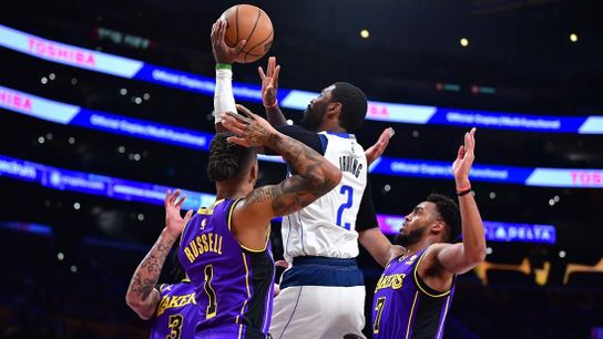 Maxi Kleber's 3-pointer lifts Mavericks over Lakers (NBA)