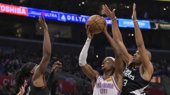 Lakers, Thunder clash with play-in hopes in focus (NBA)