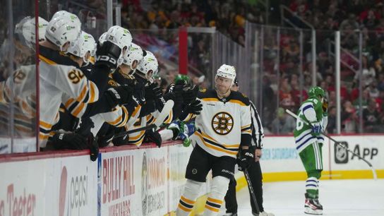 NHL roundup: Bruins knock off Hurricanes for 7th straight win (NHL)