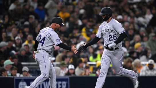 C.J. Cron hits 2 HRs, Rockies hammer Padres in opener (MLB)