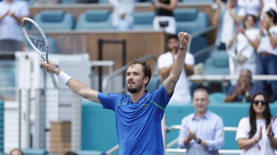 Daniil Medvedev shines in Miami, reaches fifth straight final (Tennis)