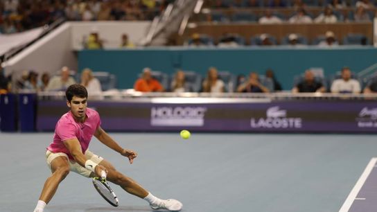 Carlos Alcaraz rolls into Madrid semis in straight sets (Tennis)