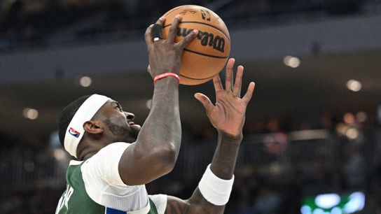NBA roundup: Bucks beat Bulls, clinch top seed in East (NBA)