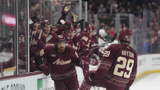 Coyotes tie it in final minute, sink Ducks in OT (NHL)