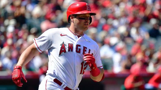 Angels out to show off whole roster vs. Nationals (MLB)