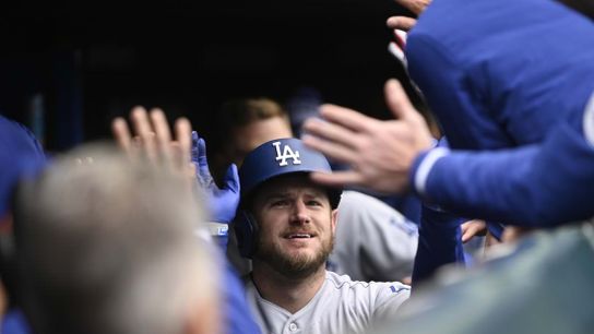 Reports: Dodgers to place 3B Max Muncy on paternity list (MLB)